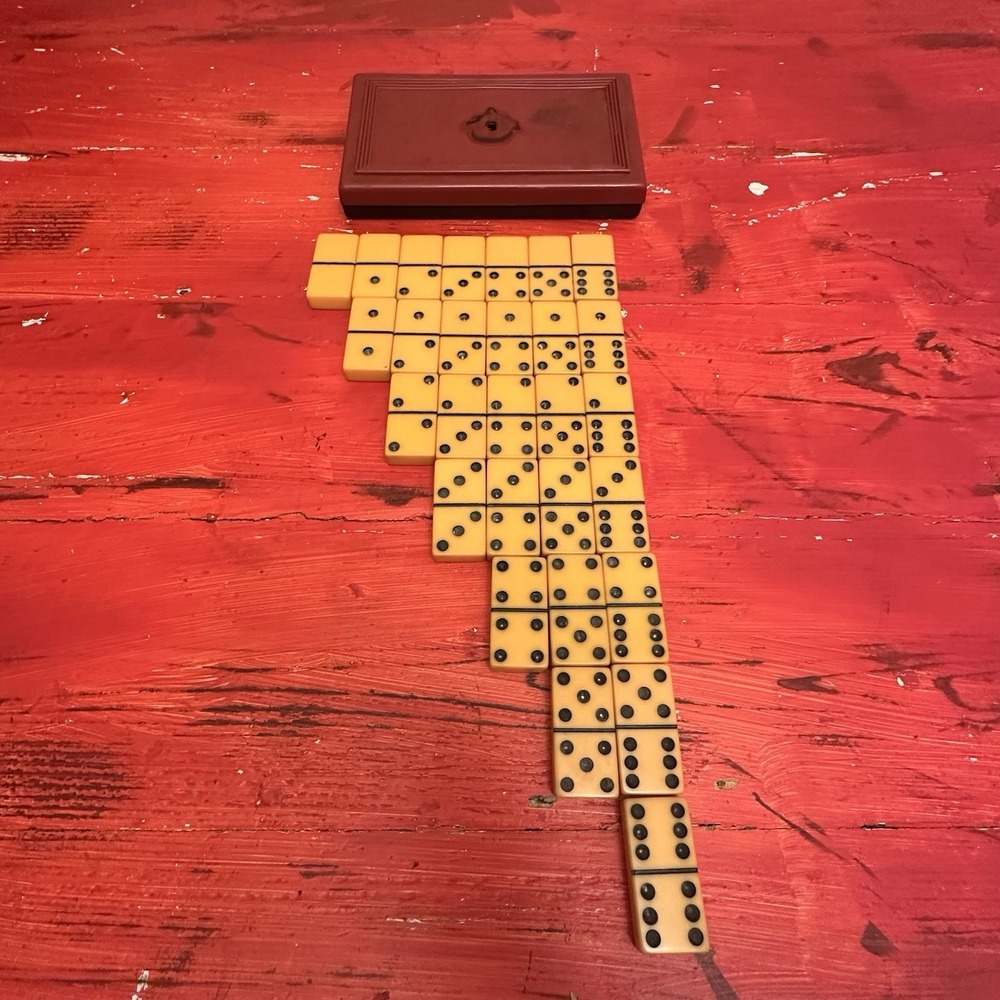 Vintage CrisloId Top Grade Butterscotch Bakelite Dominoes with Case - READ